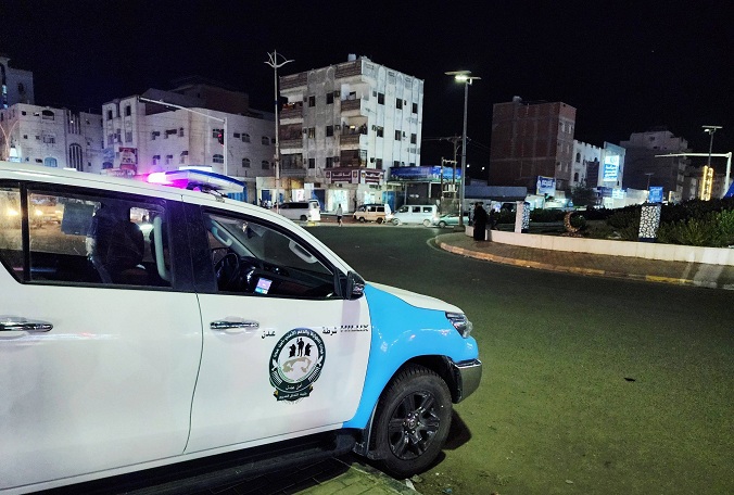 عدن.. إصابة جندي أمن برصاص مسلحين في المنصورة