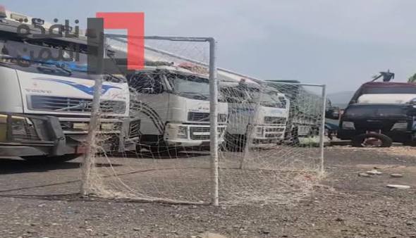 جرعة حوثية جديدة على الدقيق الأبيض