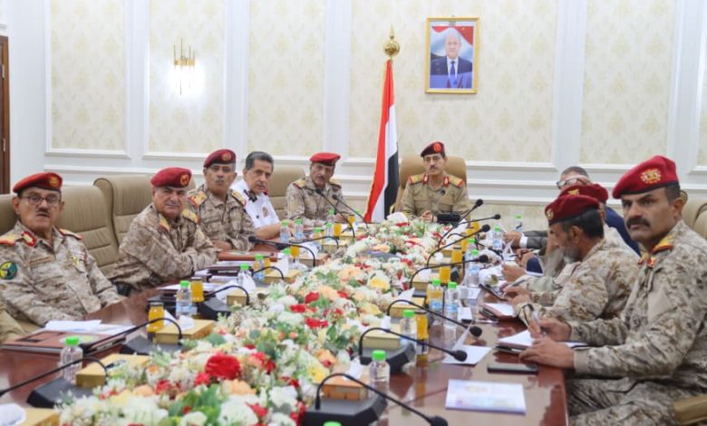 وزير الدفاع يعلن تدشين الدراسة في كلية الحرب العليا خلال العام الأكاديمي 2026 – 2027