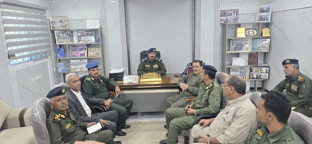 تنفيذًا لقرار وزير الداخلية.. إجراء دور الاستلام والتسليم بين القيادات الأمنية بشرطة عدن