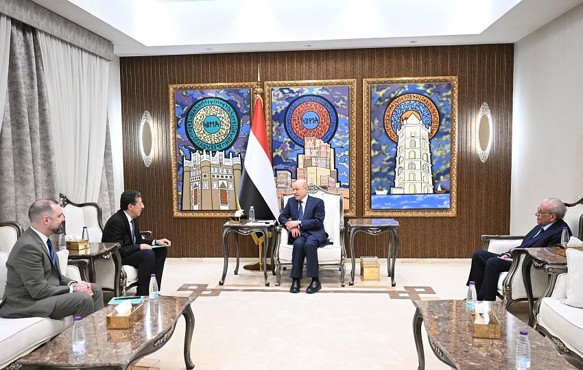 الرئيس العليمي: الحوثيون جماعة عقائدية مغلقة وليست طرف وأي سلام بدون ضمانات سيعد إنتاج العنف