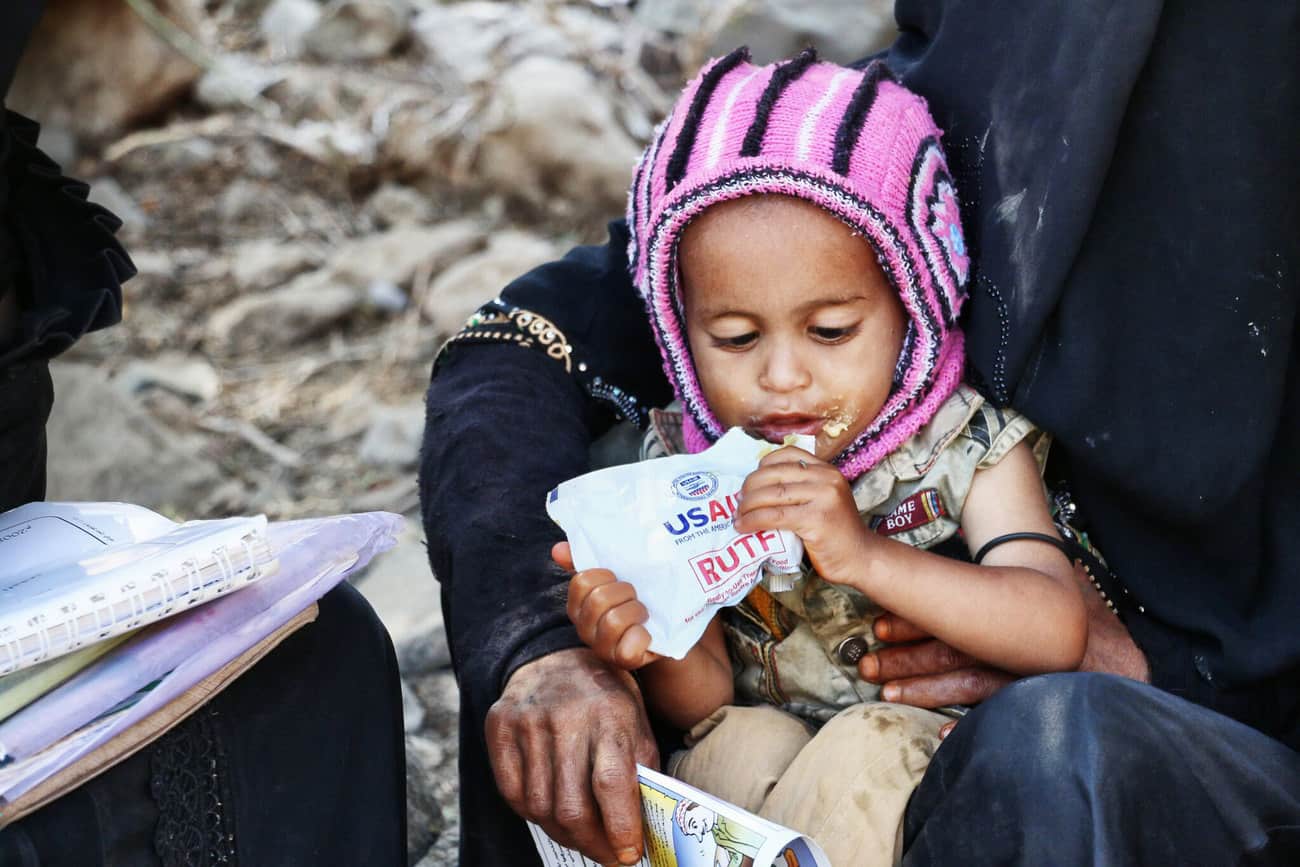 الخدمات الصحية في اليمن.. كيف تسبب قطع المساعدات بوفاة النساء أثناء الولادة؟