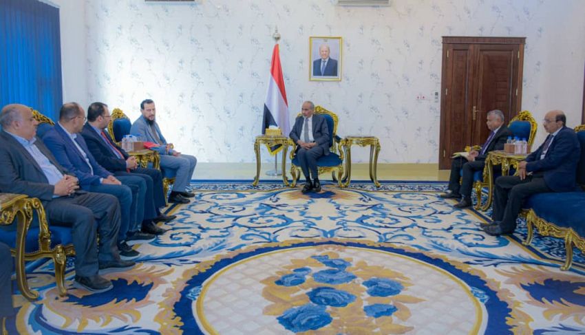 الصبيحي يشدد على مضاعفة الجهود لمعالجة أوضاع الكهرباء والحد من معاناة المواطنين