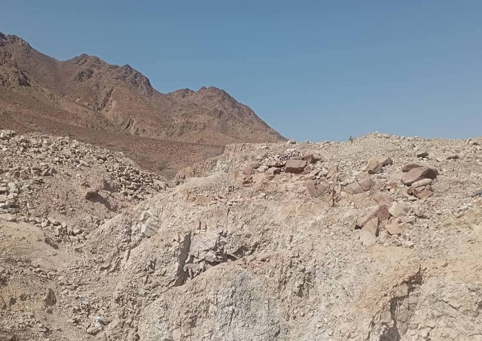 حضرموت.. الهيئة الجيولوجية تحذّر من نهب الذهب والمعادن الفلزية وتدعو إلى تدخل أمني لحمايتها