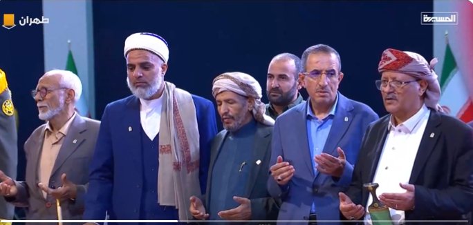 طائرة مدنية إيرانية تقل وفدا حوثيا من صنعاء للمشاركة بتشييع خامنئي