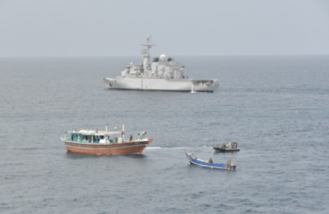 القوات المشتركة تعلن مصادرة شحنة مخدرات بقيمة 142 مليون دولار في بحر العرب