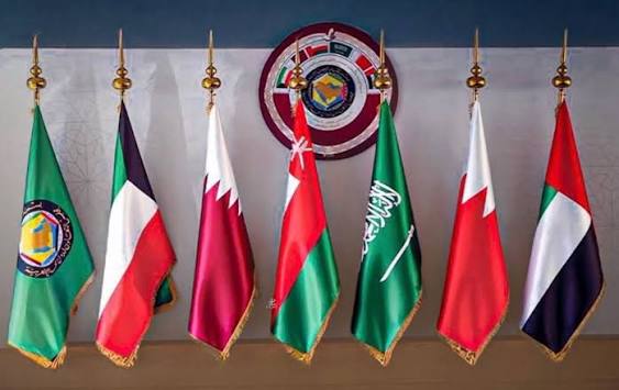 دول الخليج تدين الهجمات الإيرانية وتؤكد حقها في الدفاع عن أمنها وسيادتها