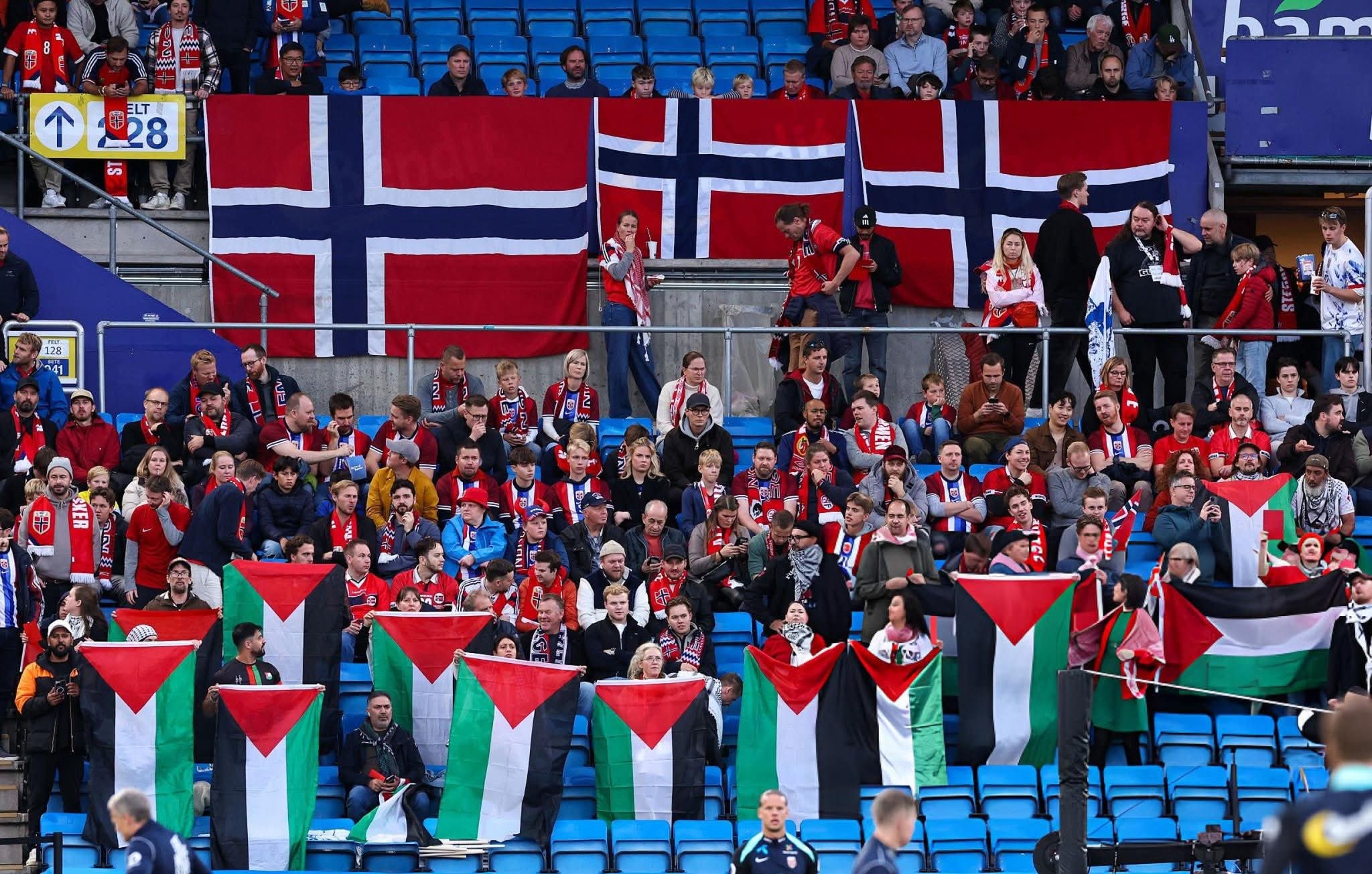 منتخب دولة الإبادة محاصر في أوروبا بصيحات الجماهير والأعلام الفلسطينية