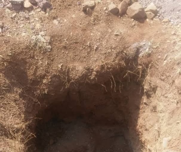 إب.. عصابة مُسلّحة تعتدي على موقع أثري في مديرية السدة