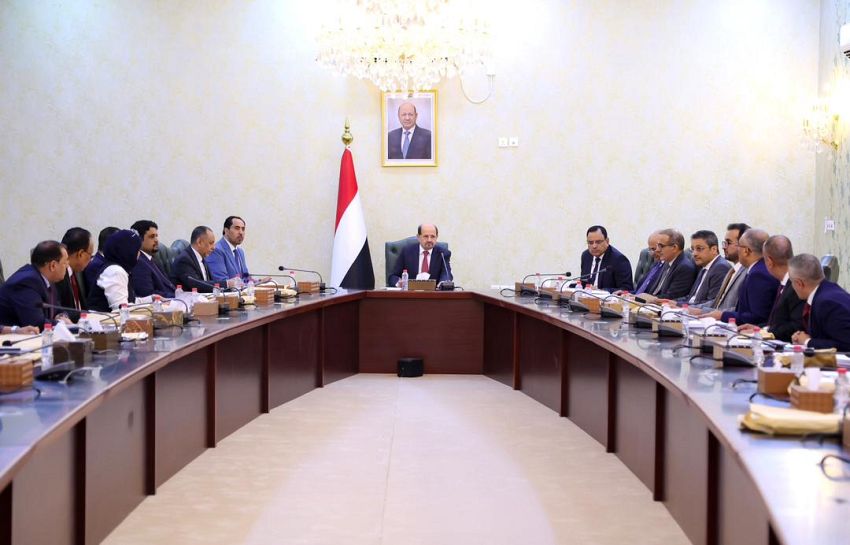 الحكومة اليمنية توجه برفع الجاهزية وتعزيز التنسيق لمواجهة التصعيد الحوثي