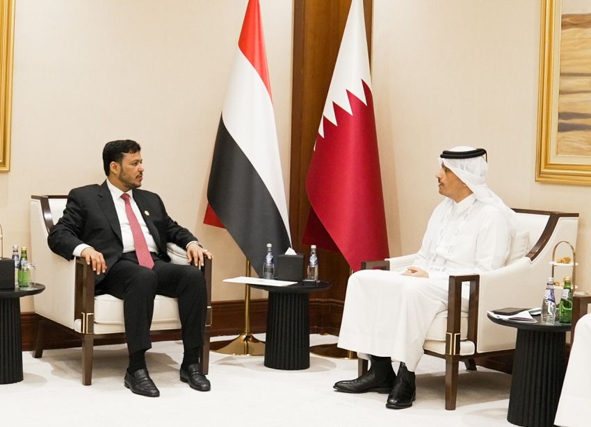 اليمن يتطلع إلى تعزيز التعاون الثنائي مع دولة قطر لدعم الاستقرار والتعافي الاقتصادي 