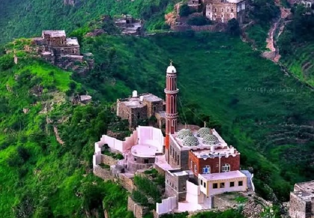 مبادرة حقوقية: حملة قمع حوثية طالت خطباء وأئمة مساجد في محافظة ريمة