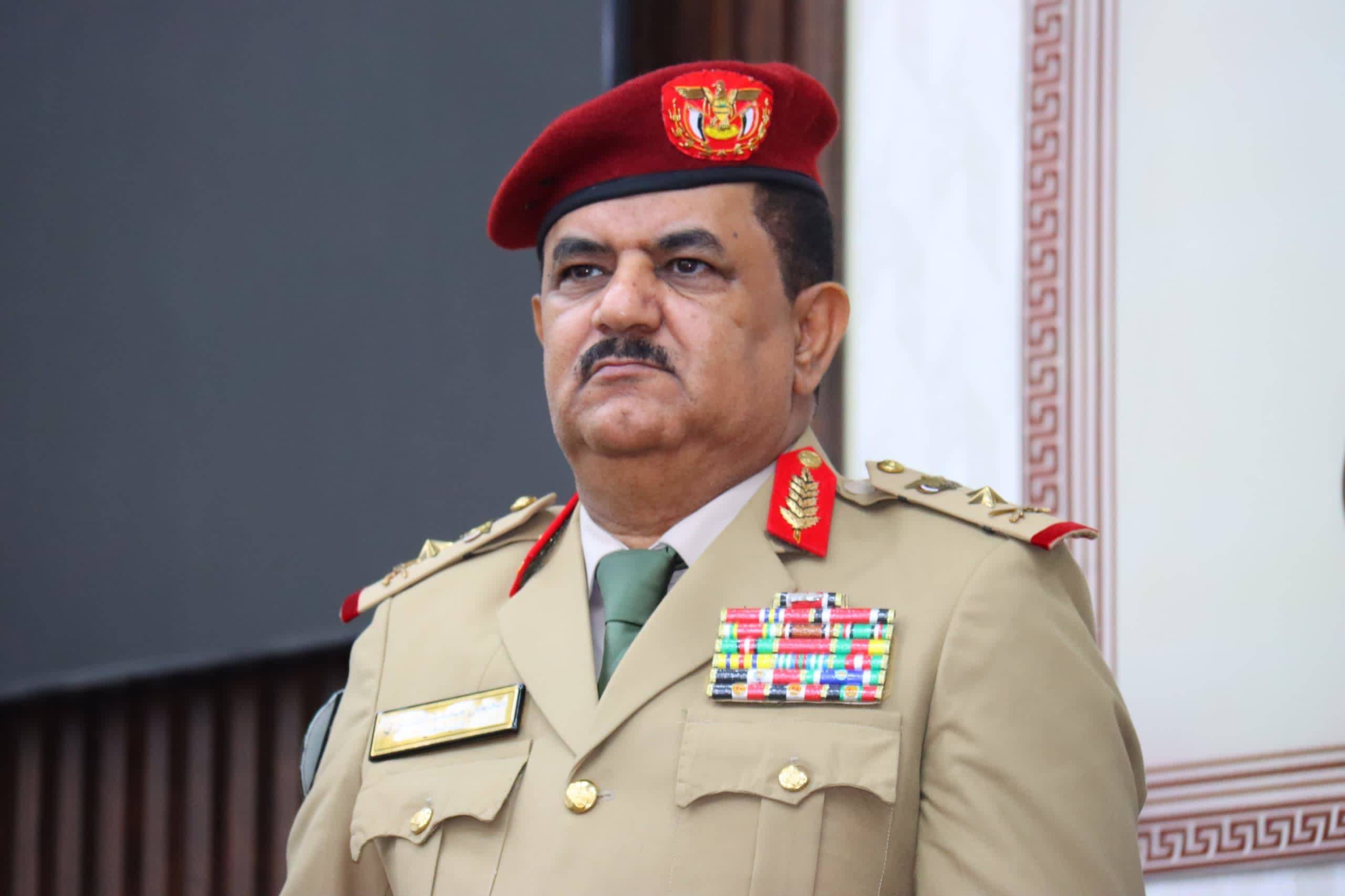 وزير الدفاع: سنظل أوفياء للثورة والجمهورية ولتضحيات الشهداء والأبطال