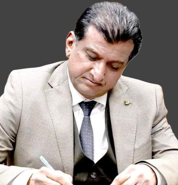 "الإصلاح" والجيش.. من يحكم تعز؟