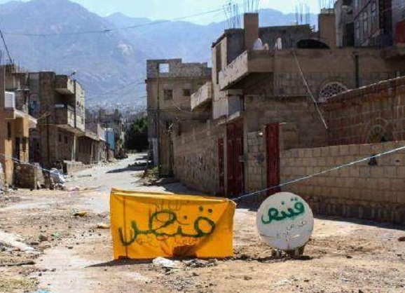 منظمة حقوقية: استمرار استهداف الحوثيين للمدنيين في تعز يؤكد منهجية الهجمات التي ترقى لجرائم حرب